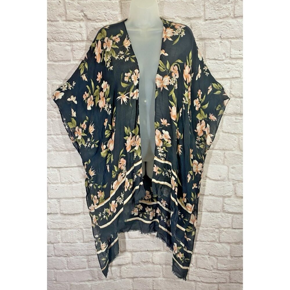American Eagle Kimono Cardigan Top One Size Shawl Beach Coverup Ruana Floral
